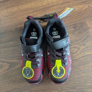Athletic Works Boys Light Up Sneakers Size 13 Red Black